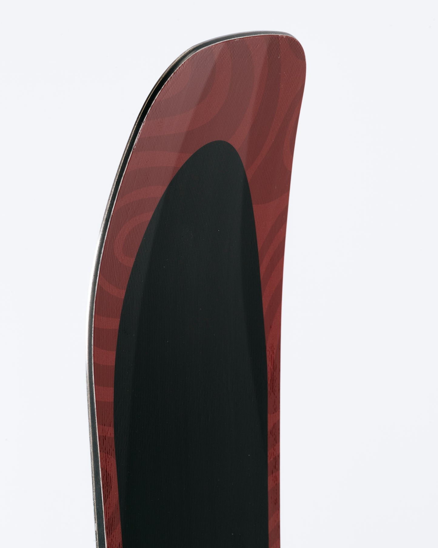 The nose of powder womens snowboard with Directional Diamond 3D technology visible. Women's Ravine 2025 | Rome Snowboards™